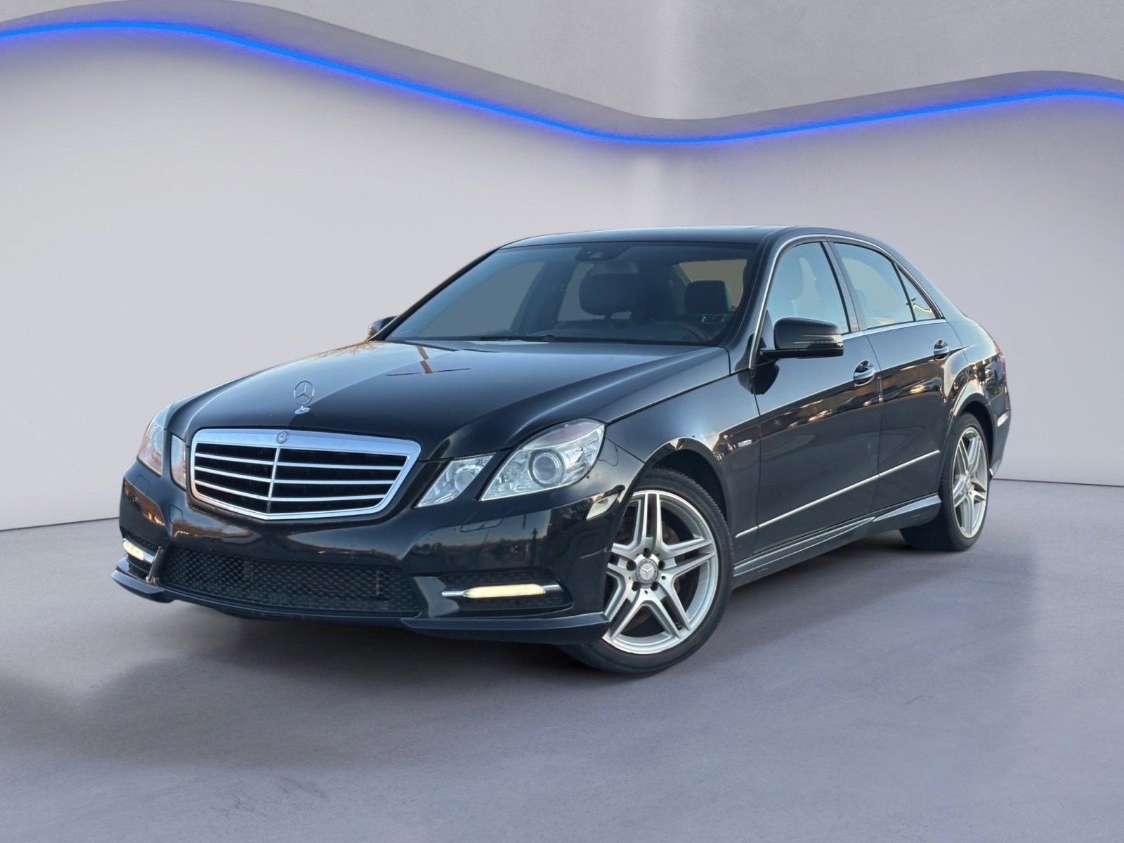 Used 2012 Mercedes-Benz E 350 Sedan image 2