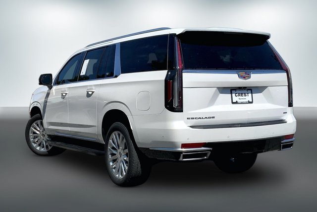 Used 2023 Cadillac Escalade ESV Premium Luxury AWD/4WD image 10