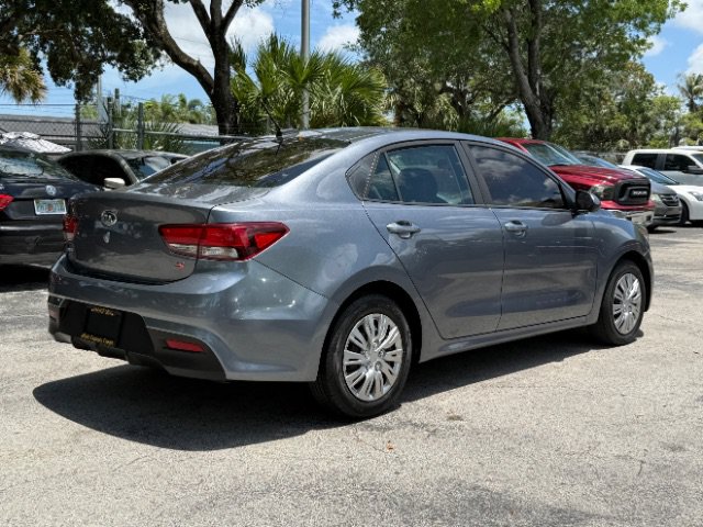 Used 2019 Kia Rio S FWD image 5