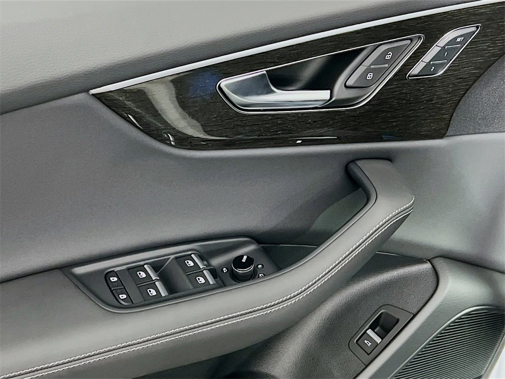 New 2026 Audi Q8 Premium Plus image 19