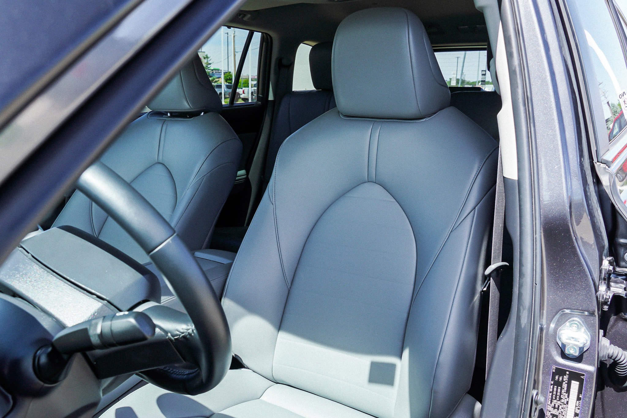 Certified 2025 Toyota Highlander XLE AWD/4WD image 17