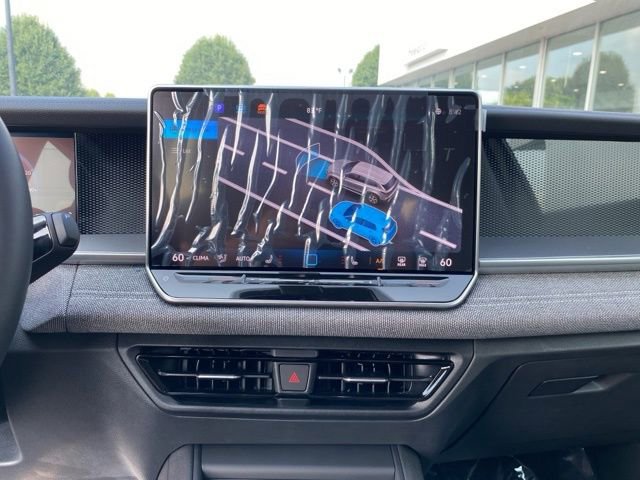 New 2025 Volkswagen Tiguan S image 35