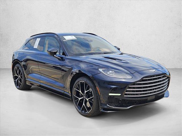 Used 2026 Aston Martin DBX 707 AWD/4WD image 3