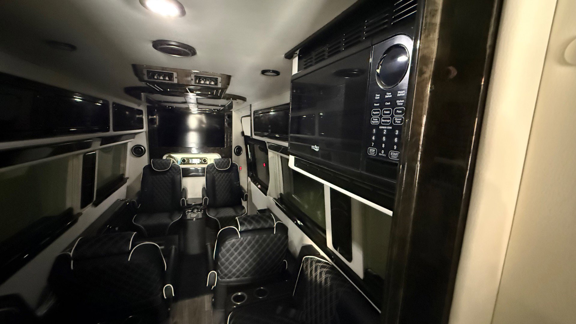 Used 2022 Mercedes-Benz Sprinter 3500 image 34