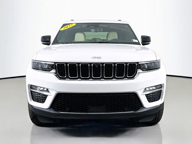 Used 2025 Jeep Grand Cherokee Limited w/ Luxury Tech Group II image 2