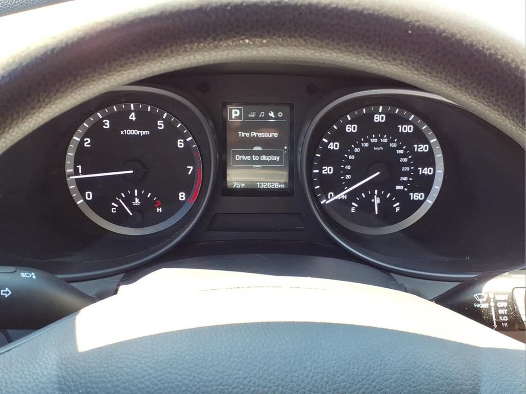 Used 2017 Hyundai Santa Fe Sport AWD/4WD image 18