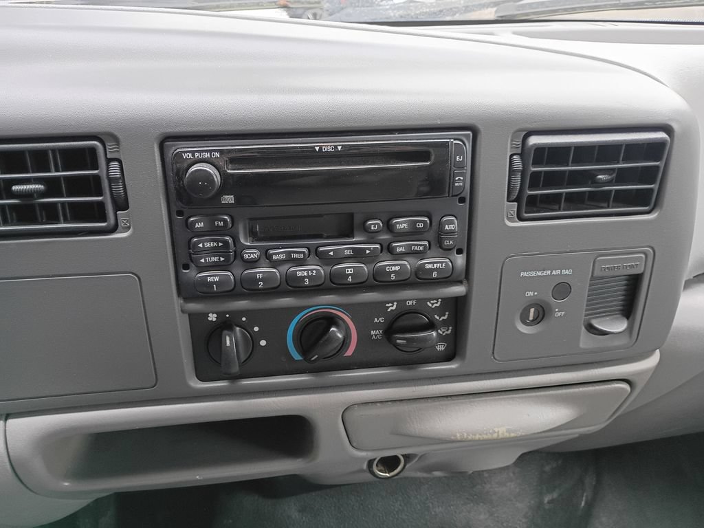 Used 2001 Ford F250 XL RWD image 14