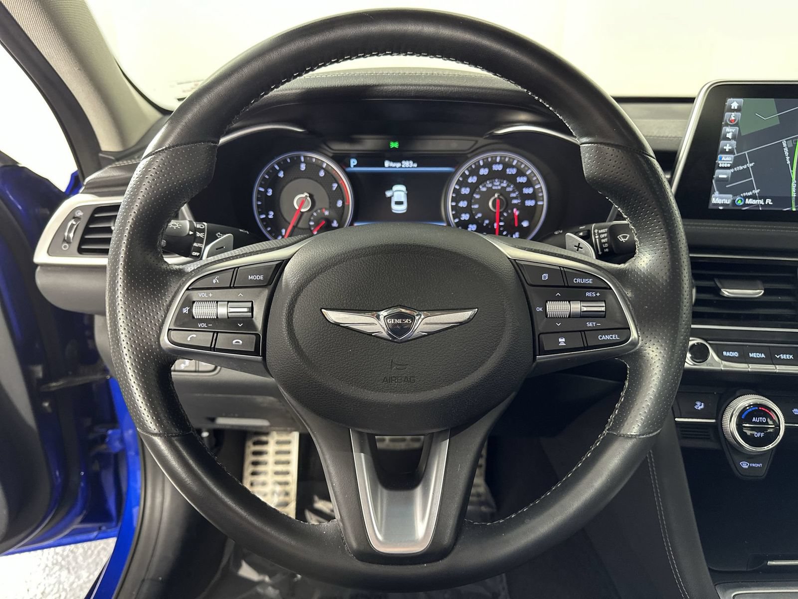 Used 2020 Genesis G70 3.3T AWD/4WD image 14