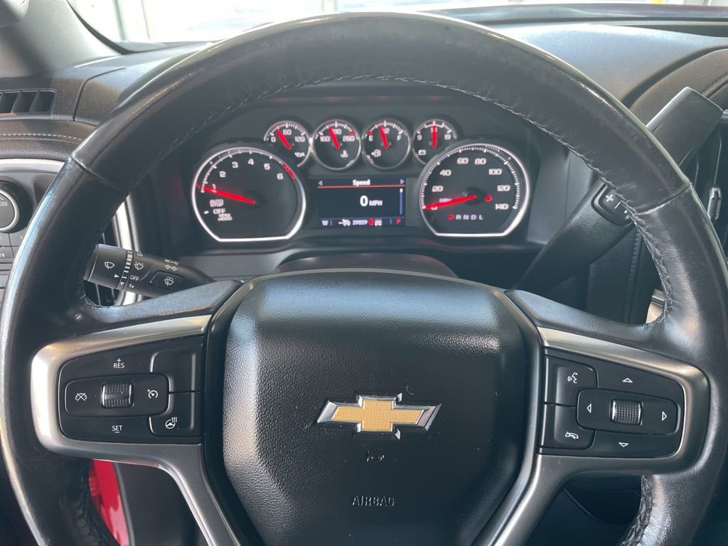 Used 2021 Chevrolet Silverado 1500 LT AWD/4WD image 10
