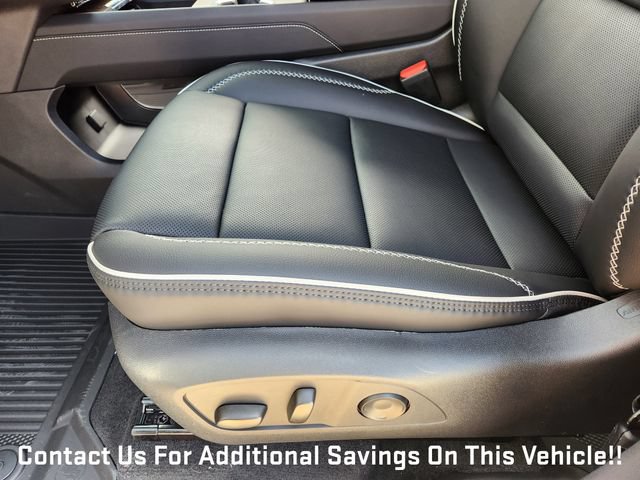 New 2026 GMC Acadia Denali w/ Super Cruise Package FWD image 18