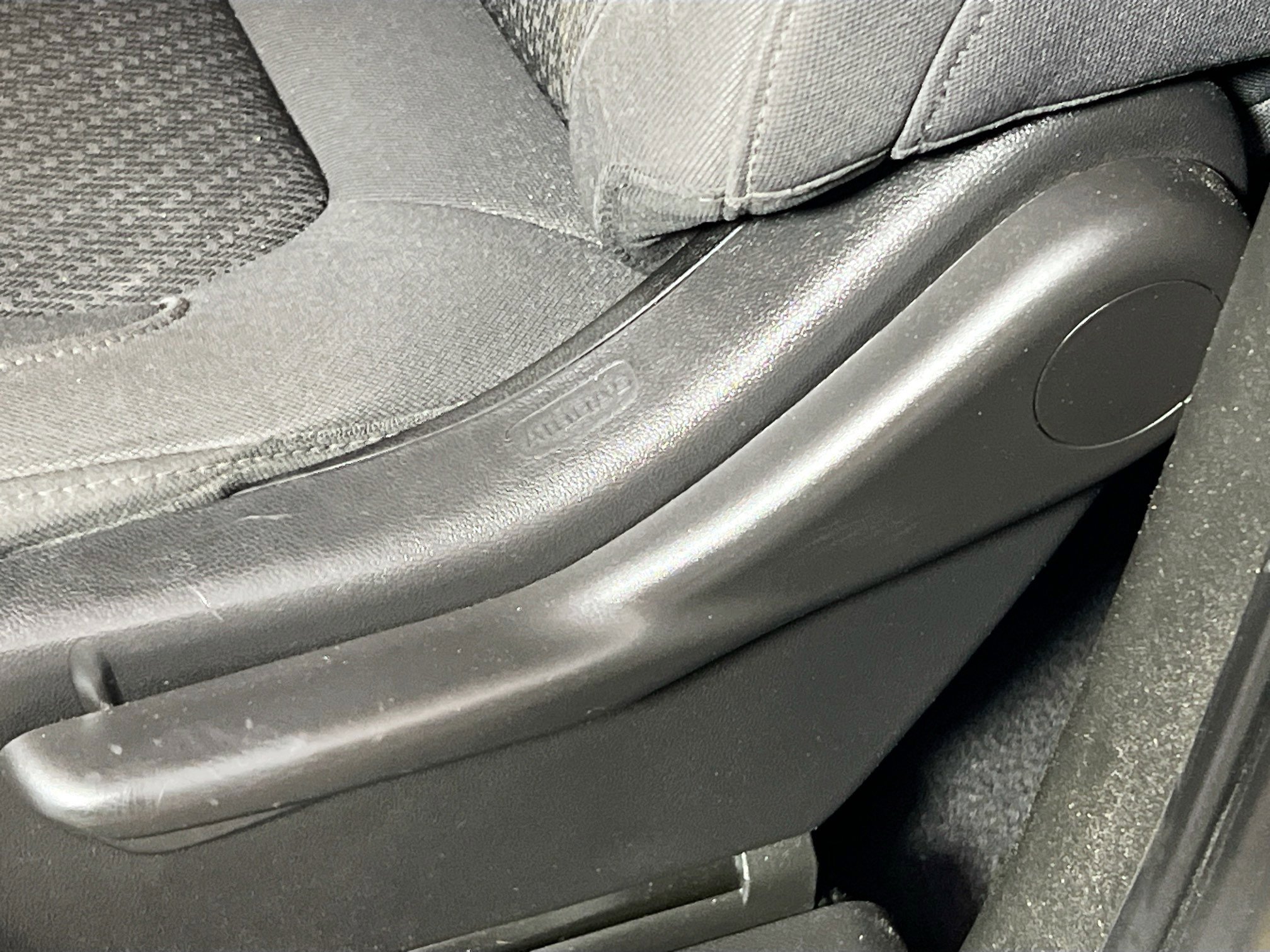 Used 2022 Chevrolet Silverado 1500 Custom image 15