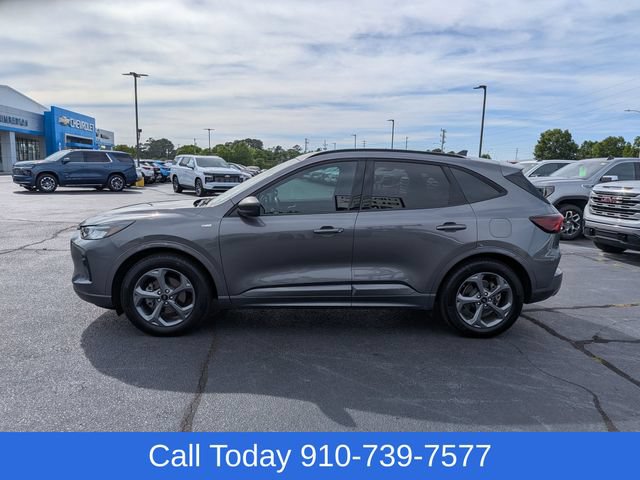 Used 2024 Ford Escape ST-Line w/ Tech Pack #1 FWD image 6