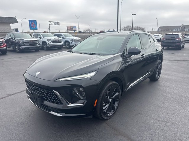 Used 2025 Buick Envision Sport Touring image 8