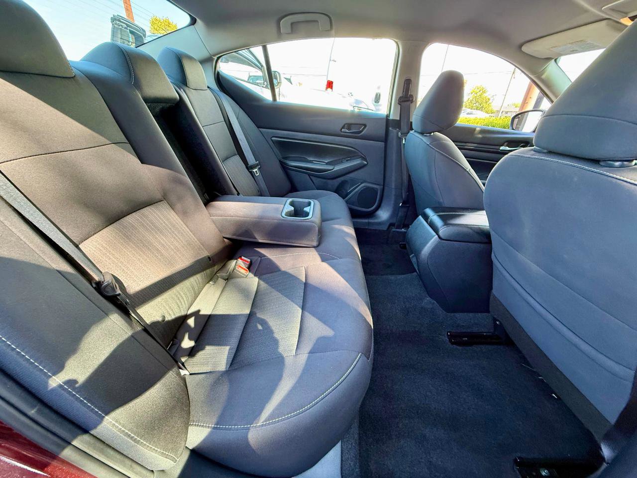 Used 2024 Nissan Altima 2.5 SV image 35