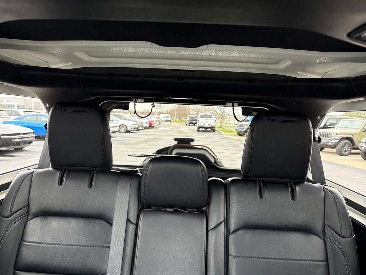 Used 2019 Jeep Wrangler Unlimited Sahara w/ Dual Top Group image 24