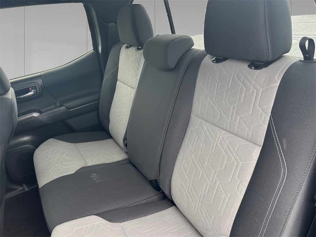 Used 2023 Toyota Tacoma TRD Sport w/ Technology Package image 16