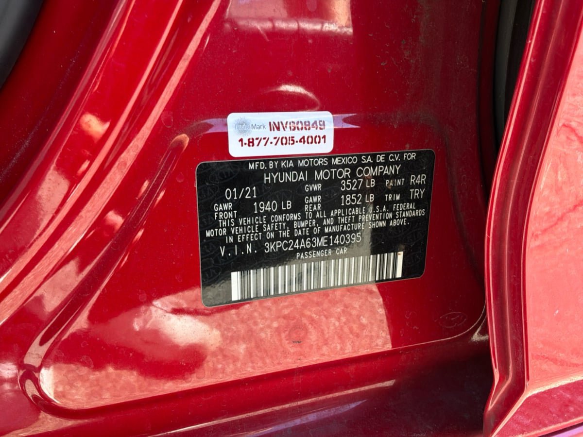 Used 2021 Hyundai Accent SE FWD image 23