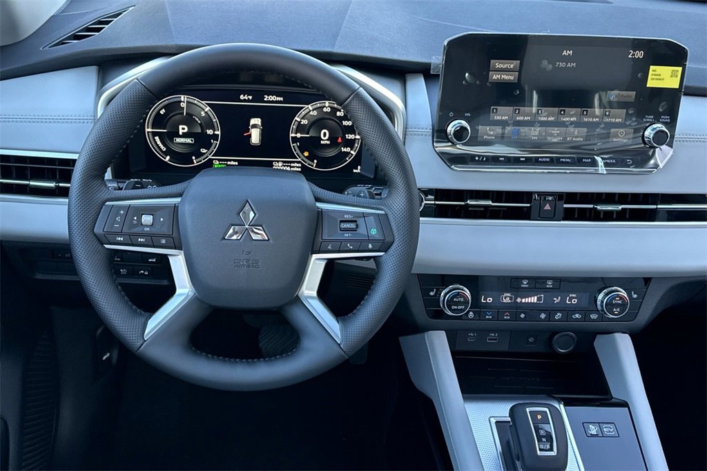 New 2025 Mitsubishi Outlander SEL image 15