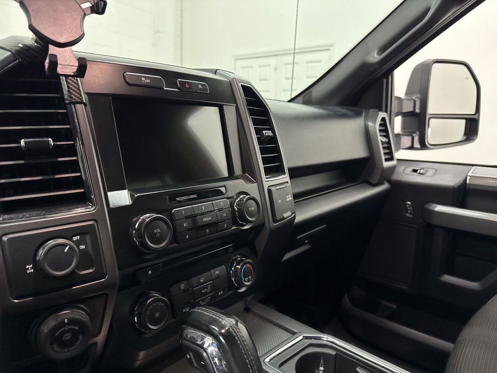 Used 2017 Ford F150 XLT w/ Equipment Group 301A Mid RWD image 30
