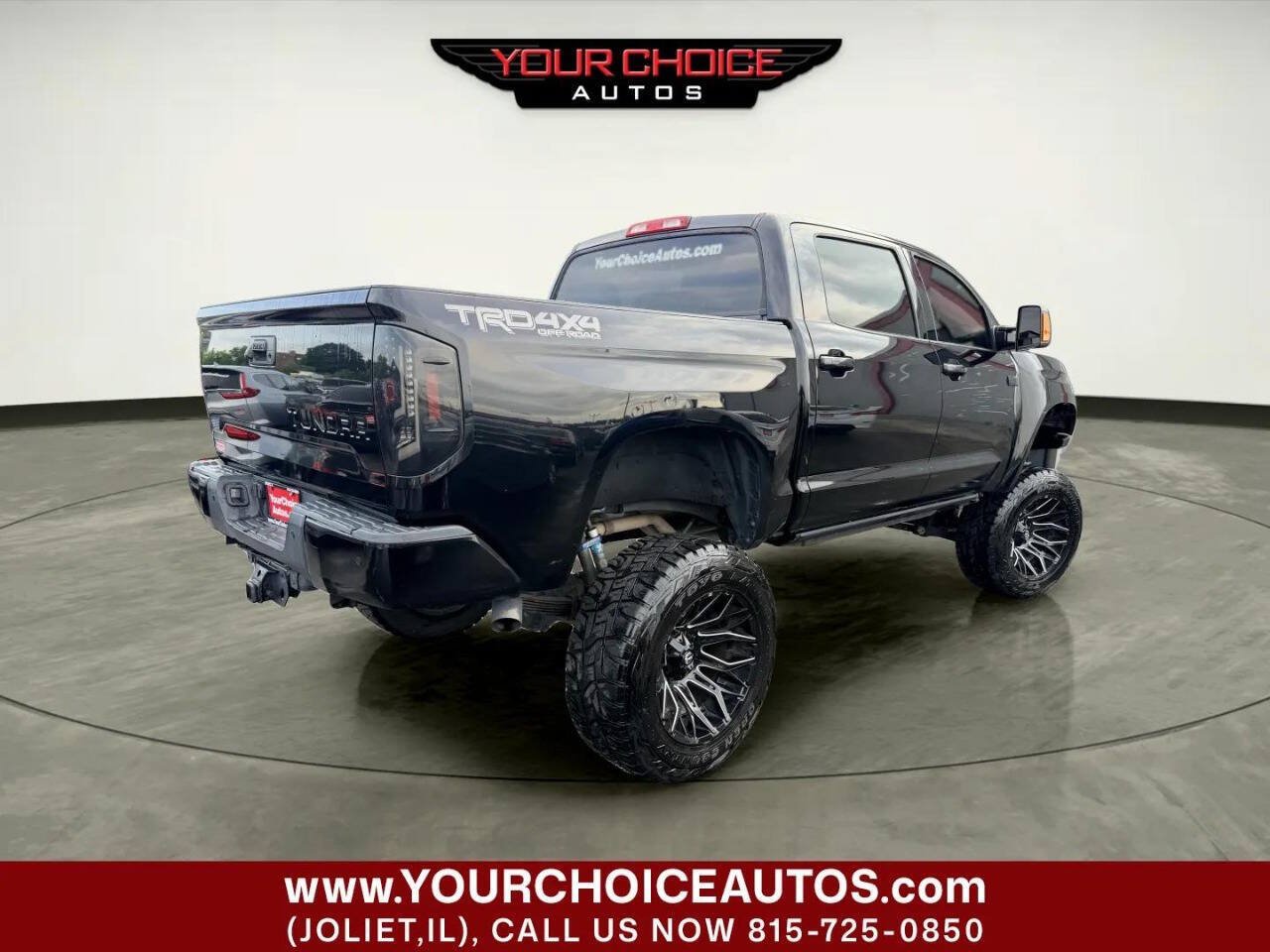 Used 2015 Toyota Tundra Limited w/ Limited Premium Package AWD/4WD image 10