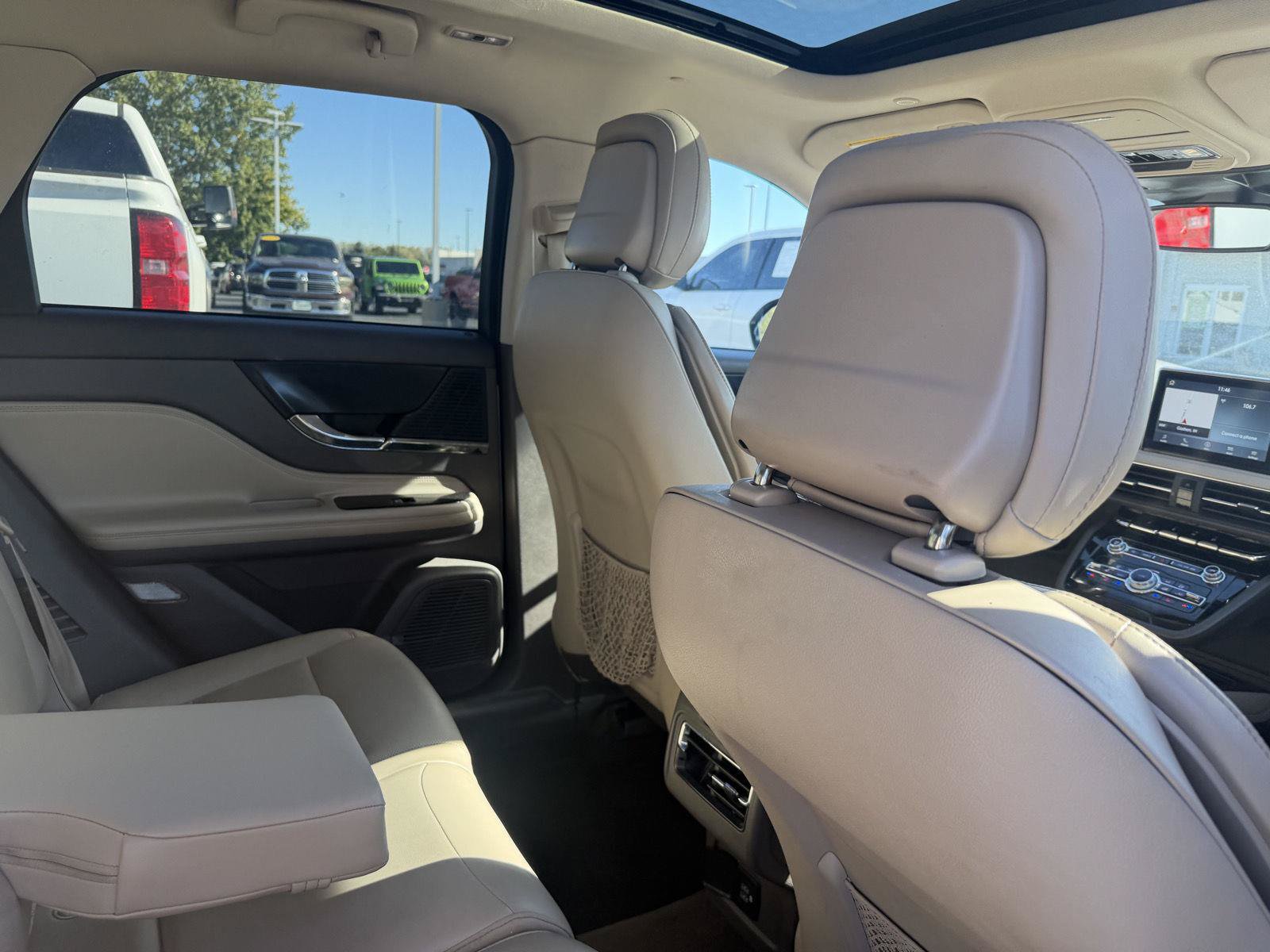 Used 2020 Lincoln Corsair FWD w/ Premium Package image 21