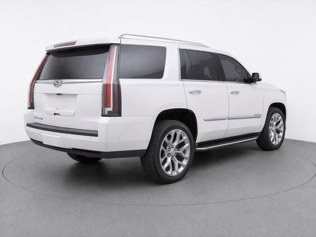Used 2019 Cadillac Escalade Platinum AWD/4WD image 4