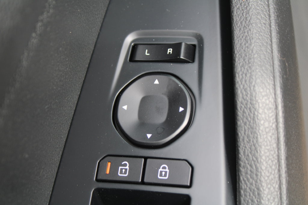 New 2027 Kia Sportage LX FWD image 20