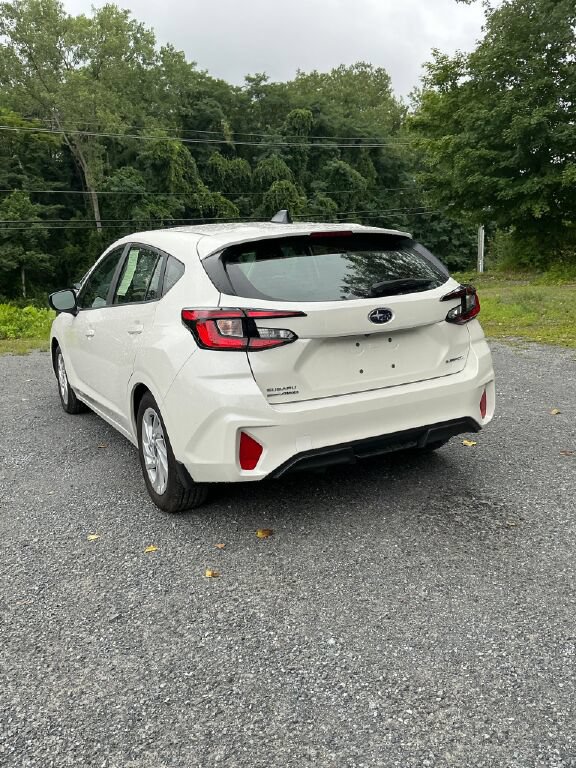 Certified 2024 Subaru Impreza 2.0i AWD/4WD image 3