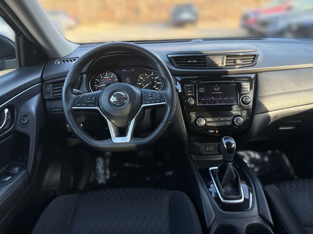 Used 2019 Nissan Rogue SV image 21
