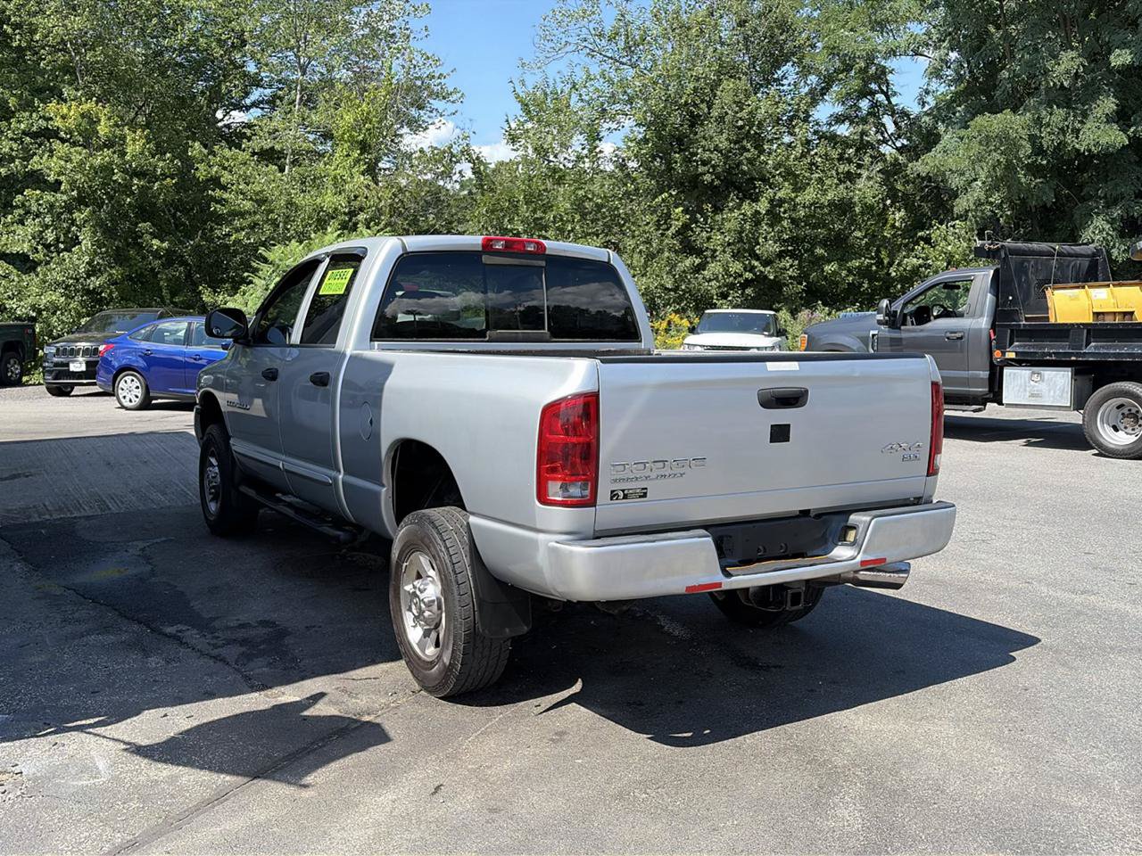 Used 2004 Dodge Ram 3500 Truck SLT w/ Sport Appearance Group AWD/4WD image 5