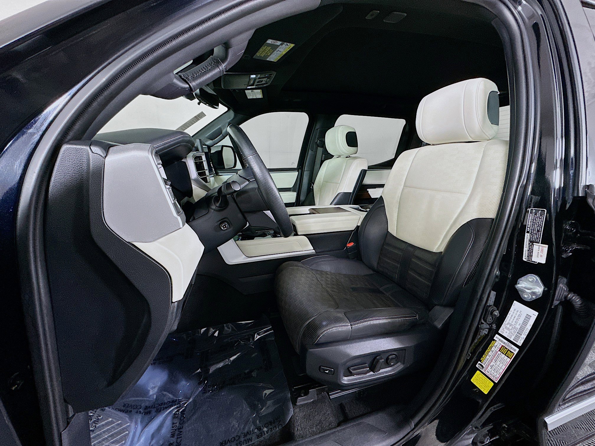 Used 2022 Toyota Tundra Capstone image 12