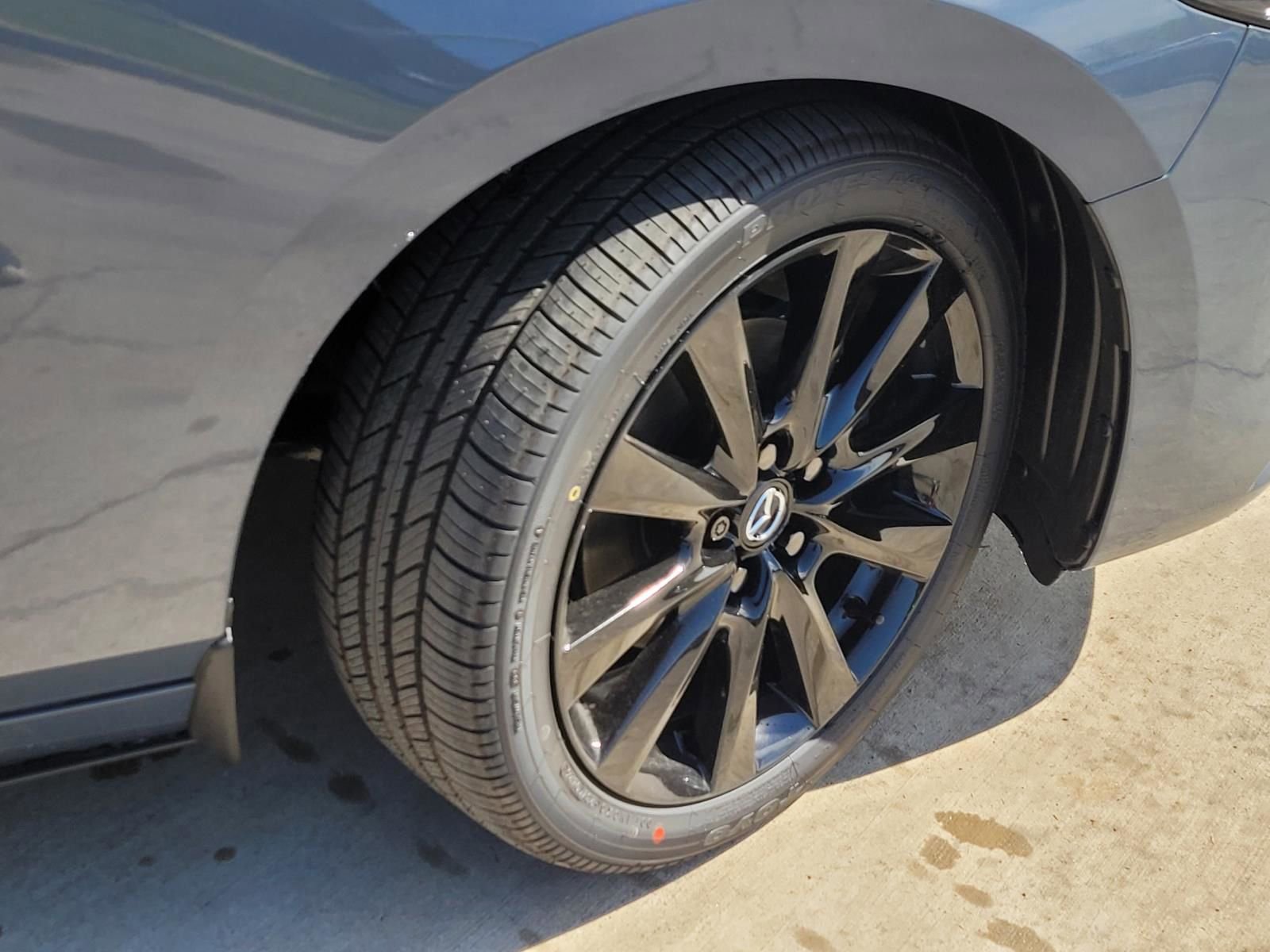 New 2026 MAZDA MAZDA3 Carbon AWD/4WD image 4