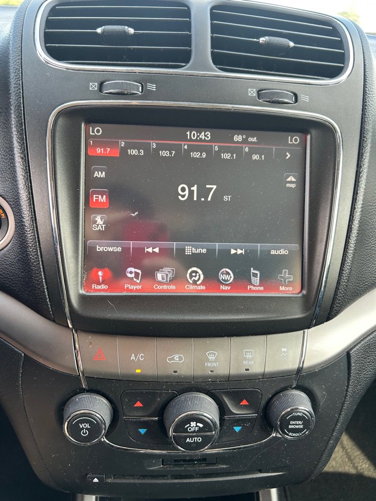 Used 2018 Dodge Journey Crossroad image 16