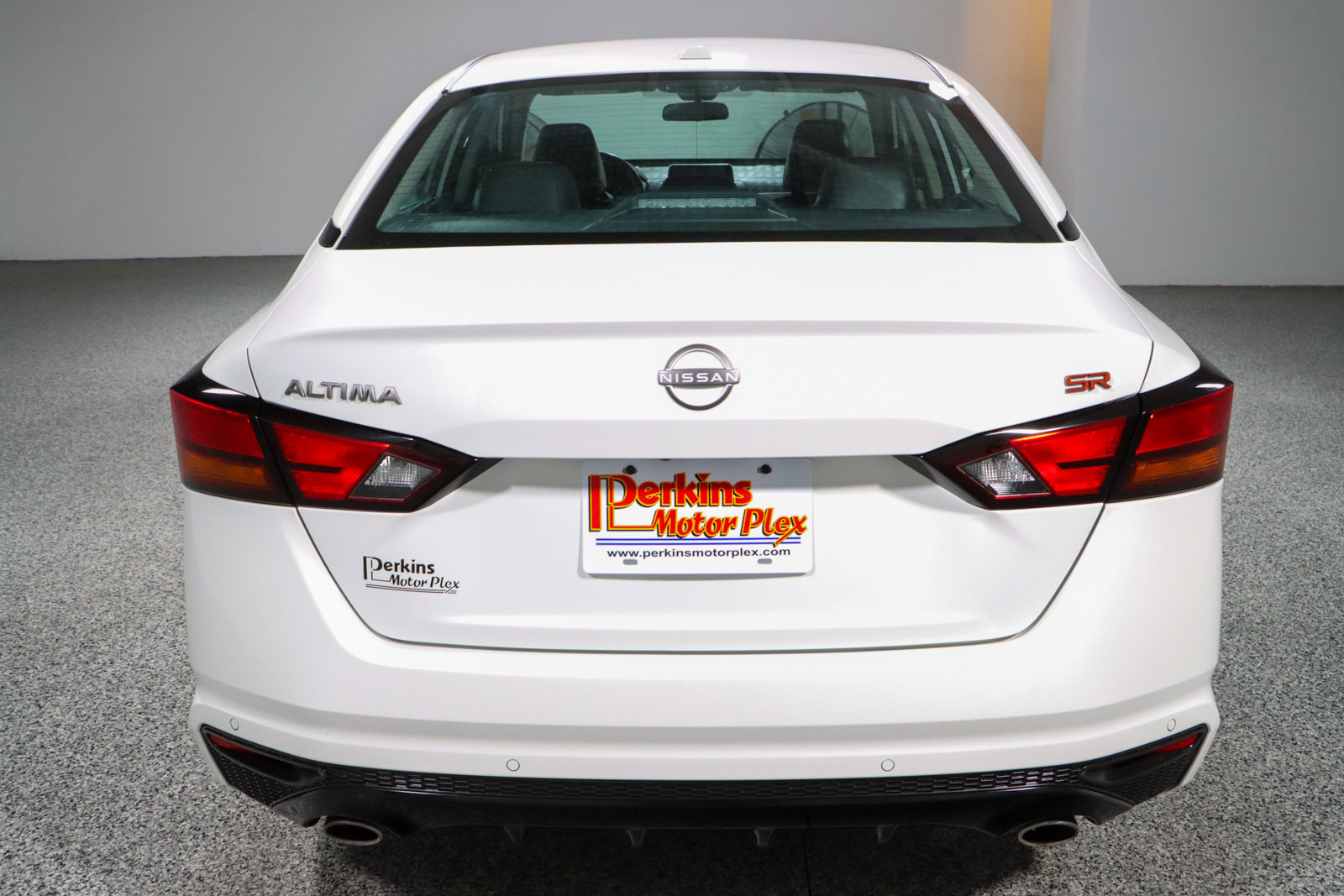 Used 2024 Nissan Altima 2.5 SR FWD image 8