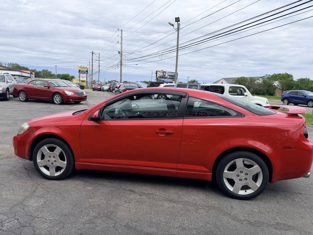 Used 2010 Chevrolet Cobalt LT w/ Preferred Equipment Group FWD image 3