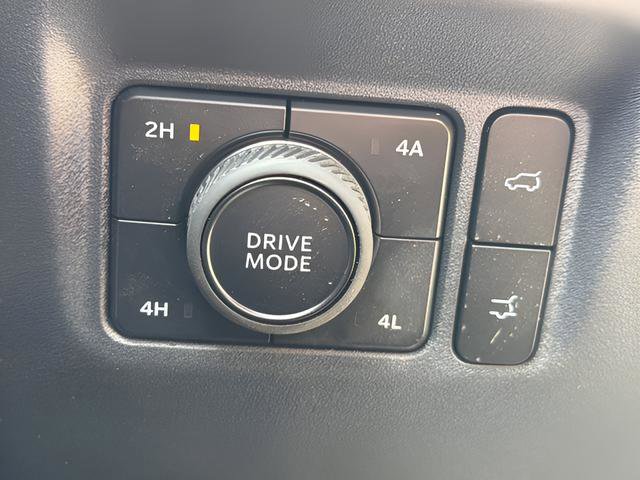 New 2025 Ford Expedition Active AWD/4WD image 12