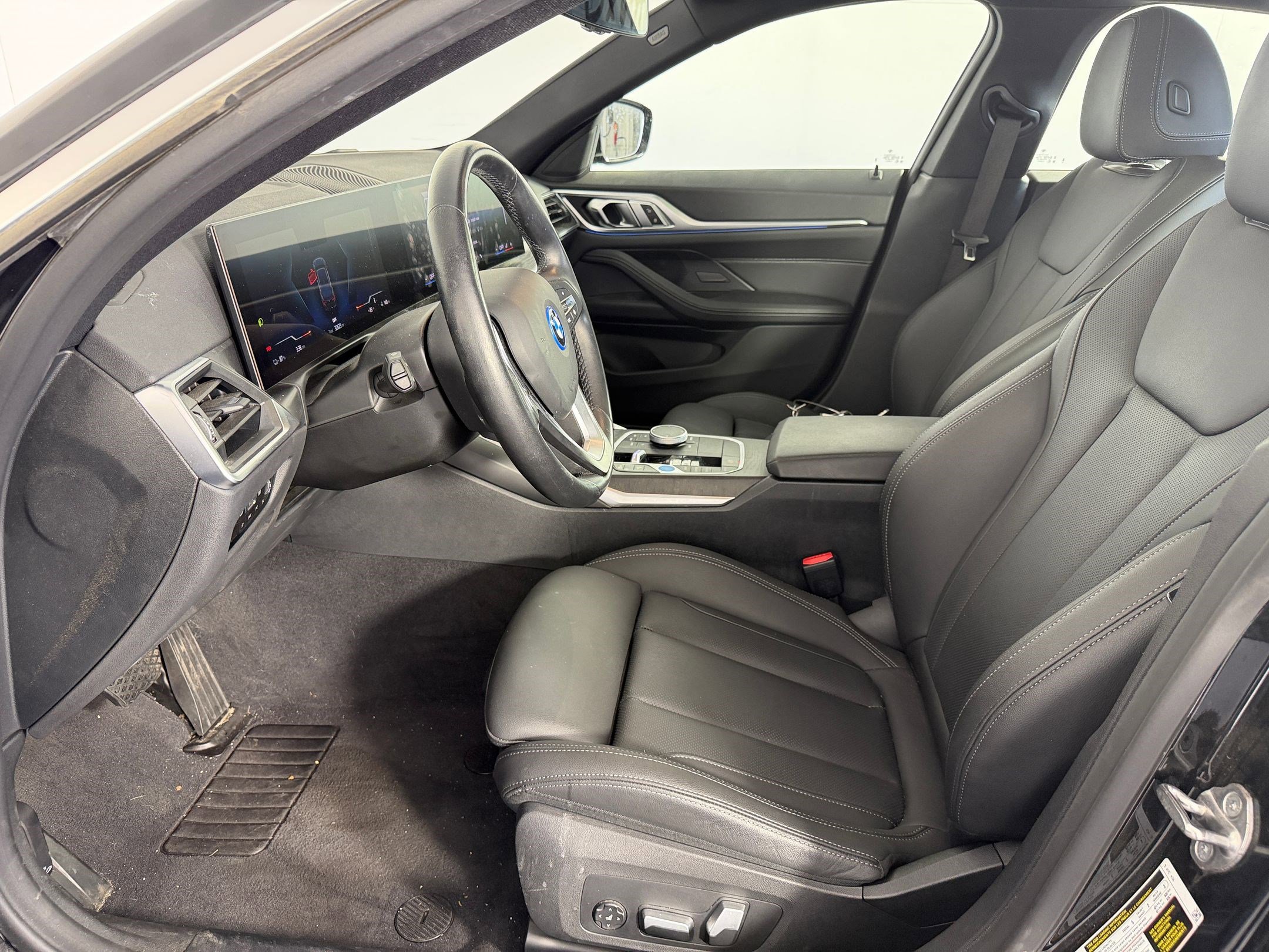 Used 2024 BMW i4 eDrive35 w/ Convenience Package RWD image 5