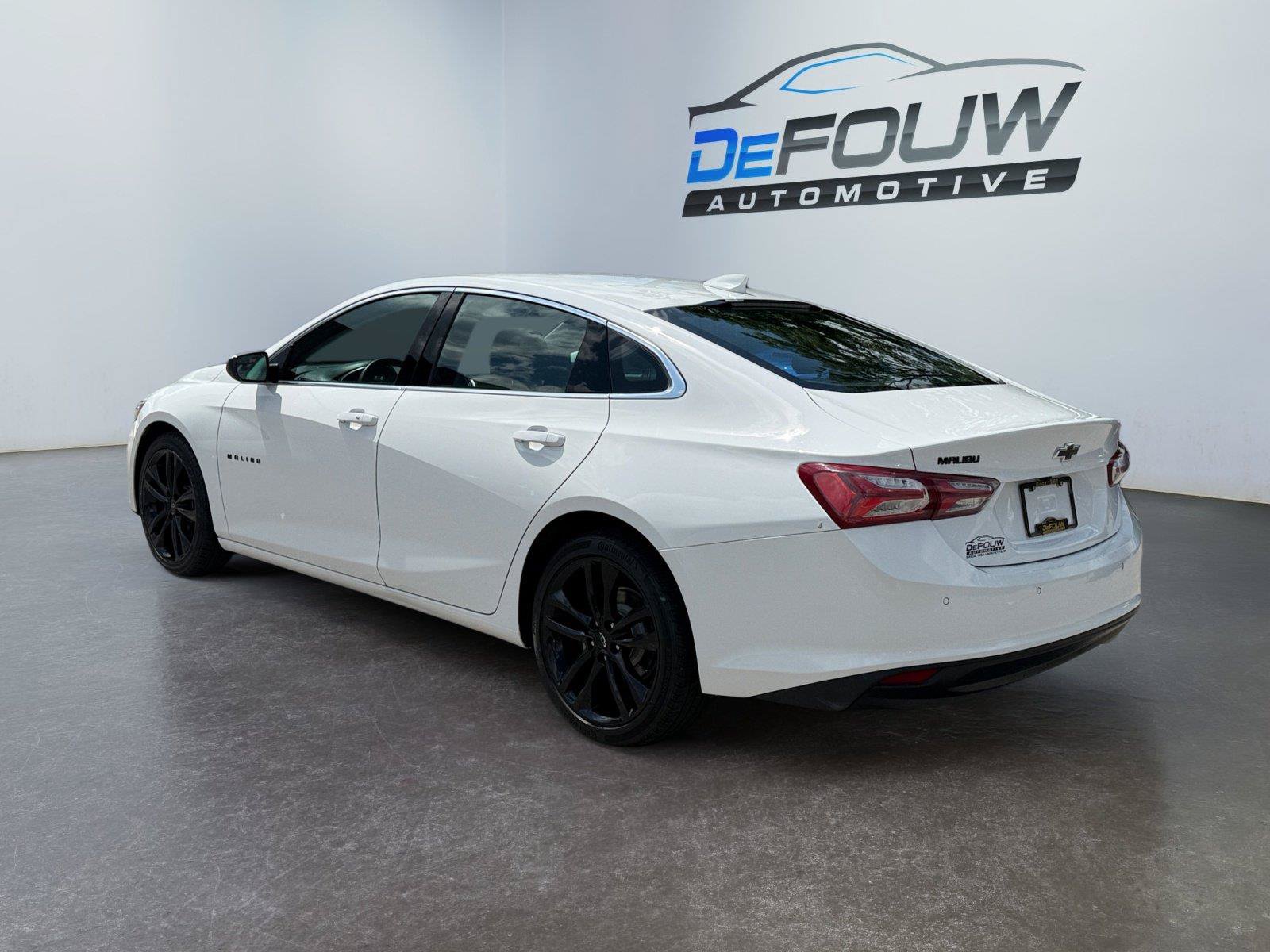 Used 2024 Chevrolet Malibu LT w/ Sport Edition FWD image 5