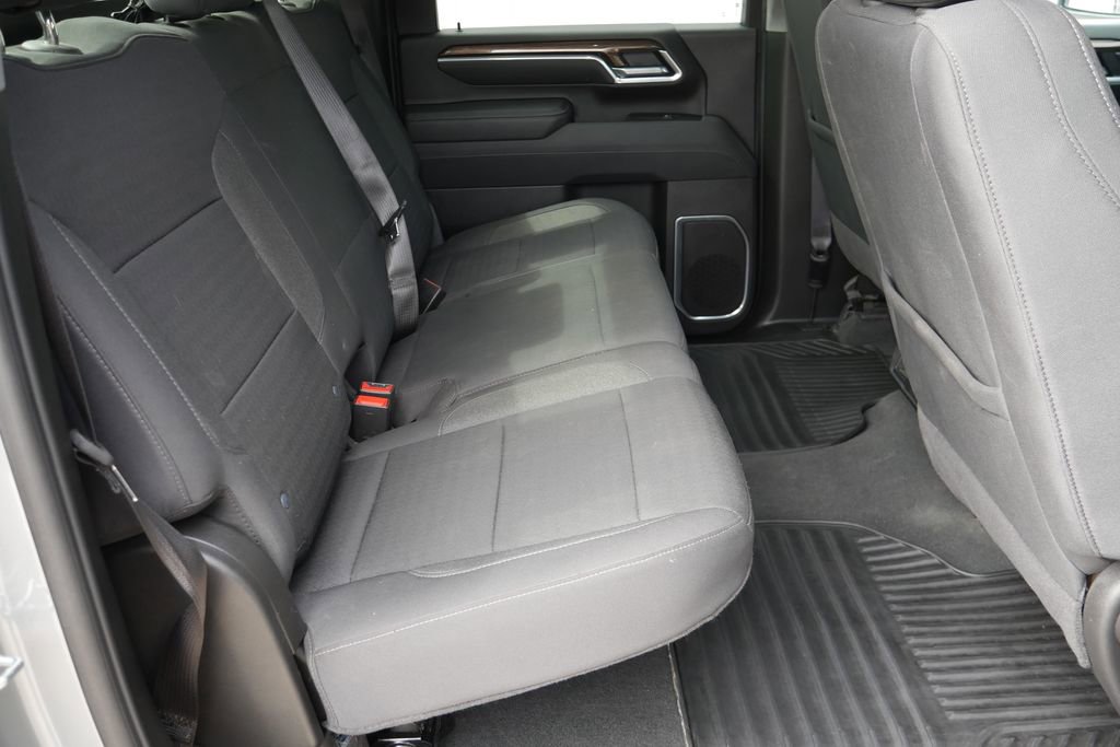 Used 2025 Chevrolet Silverado 2500 LT w/ Convenience Package image 23