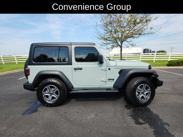 Used 2023 Jeep Wrangler Sport AWD/4WD image 11