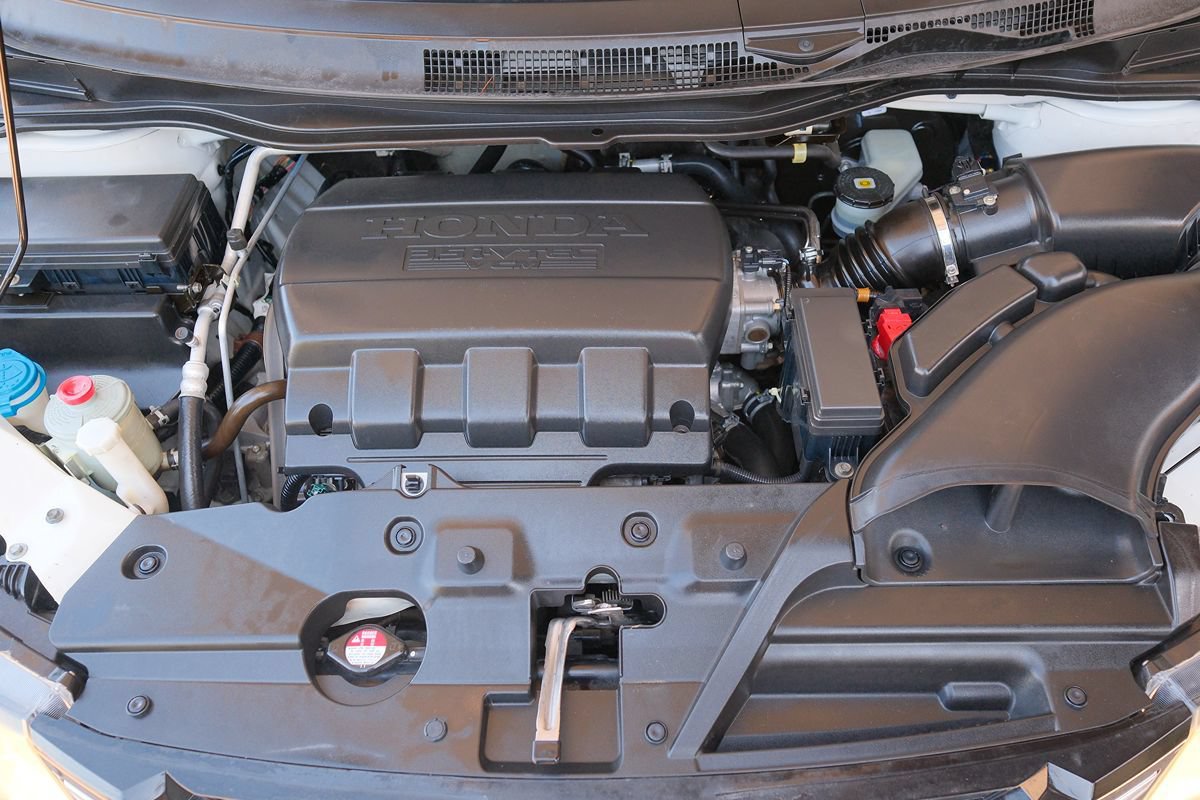Used 2016 Honda Odyssey LX image 8