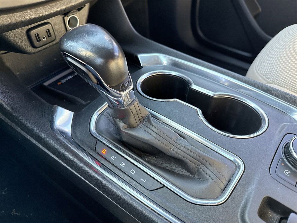 Used 2022 Chevrolet Traverse LT image 20