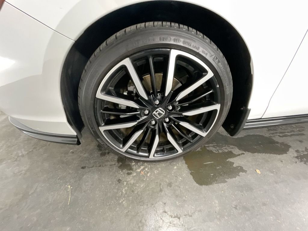 Used 2024 Honda Accord Touring image 33