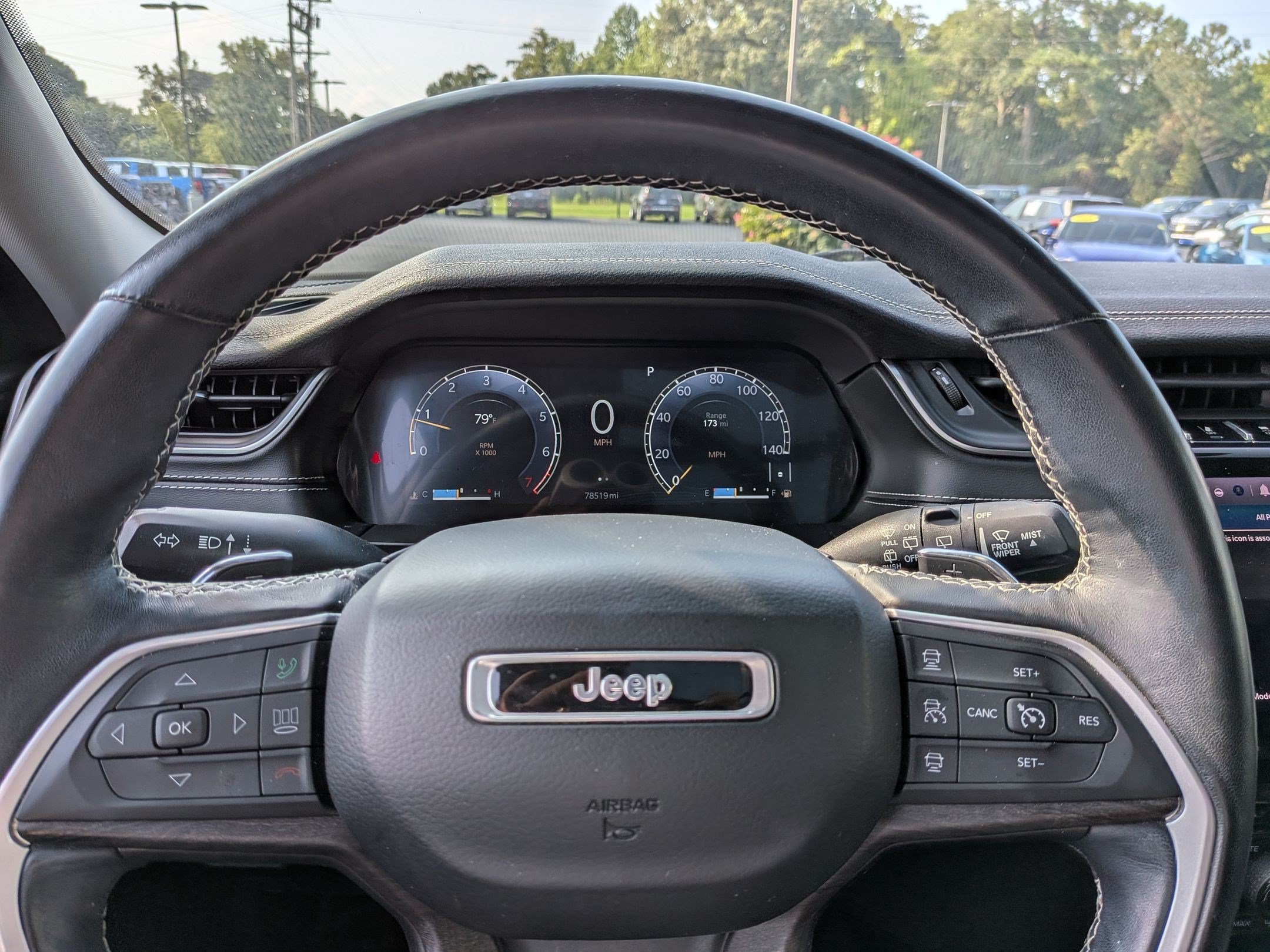 Used 2021 Jeep Grand Cherokee L Limited AWD/4WD image 13