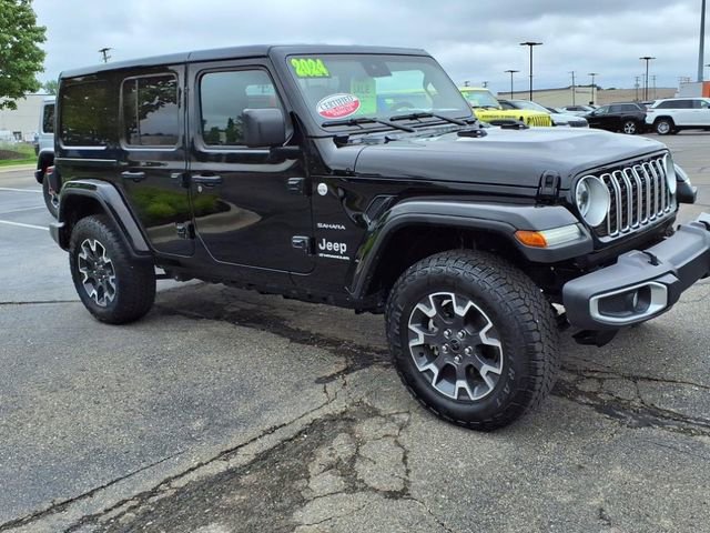Used 2024 Jeep Wrangler Sahara w/ Technology Group image 3