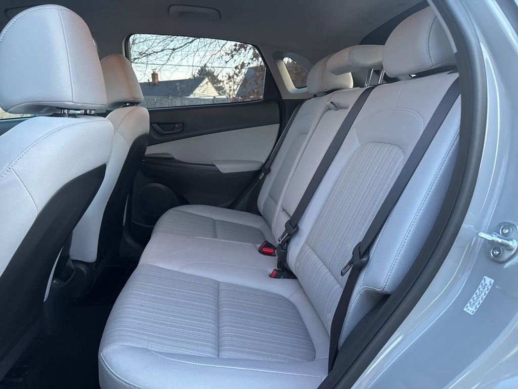 Used 2023 Hyundai Kona SEL w/ Cargo Package image 18