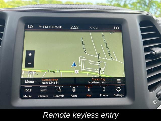 Certified 2023 Jeep Cherokee Altitude Lux w/ Lux Elite Package AWD/4WD image 25