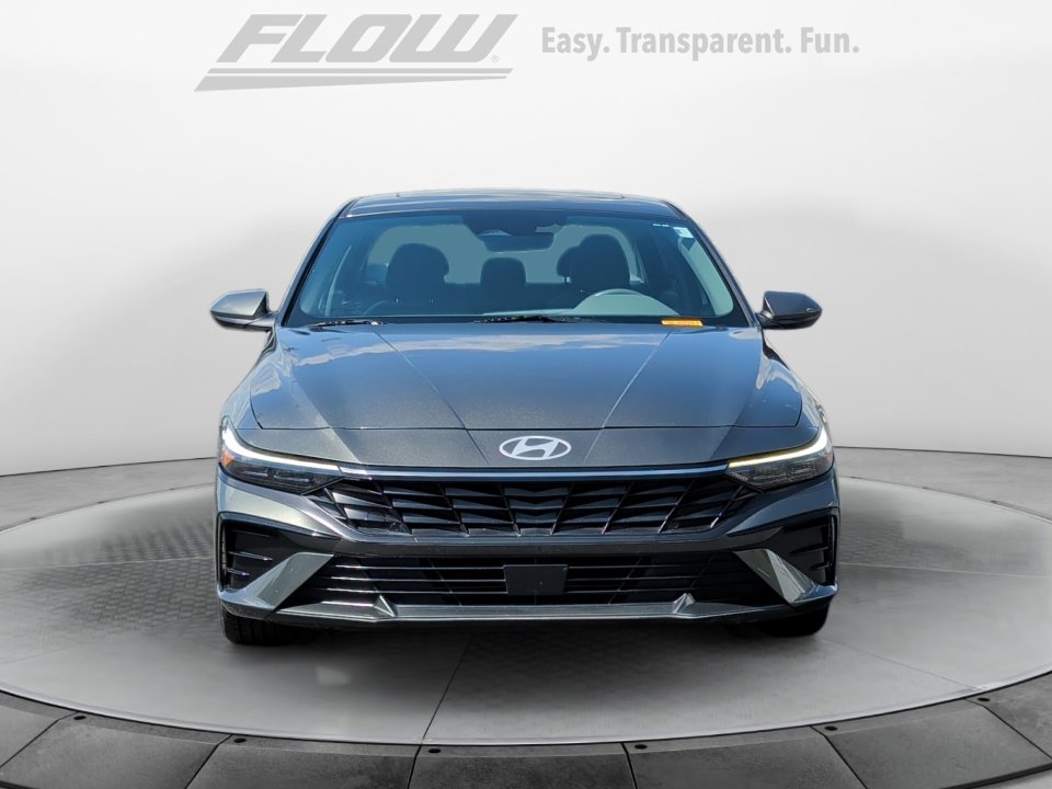 Certified 2024 Hyundai Elantra SEL w/ Convenience Package FWD image 2