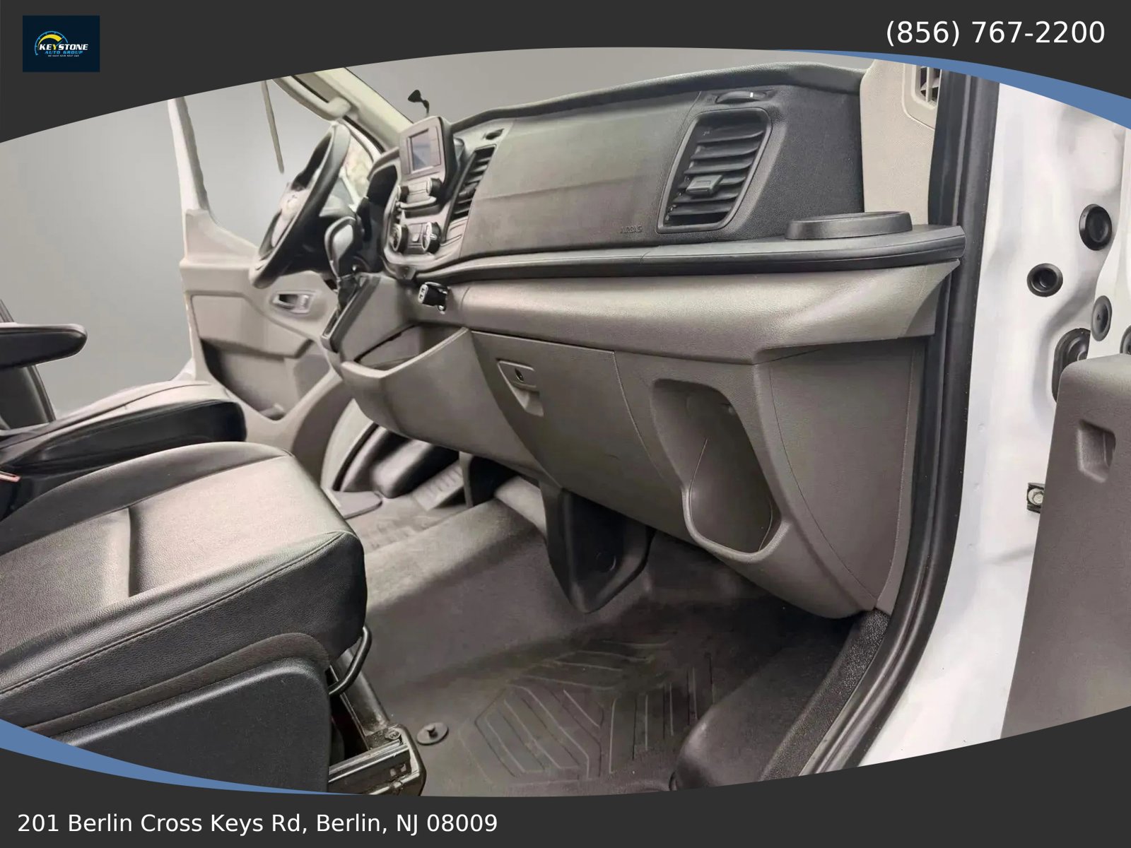 Used 2022 Ford Transit 250 148 High Roof AWD image 39