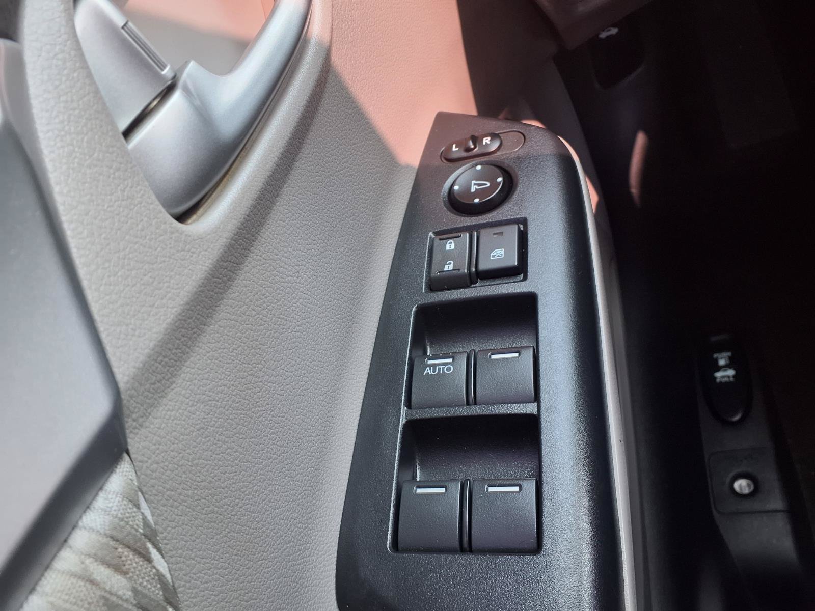 Used 2014 Honda Civic EX image 11
